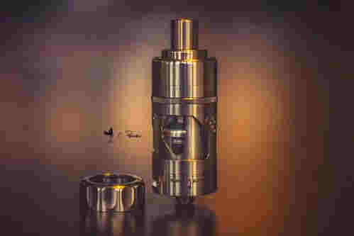 儲油電子煙霧化器炸油