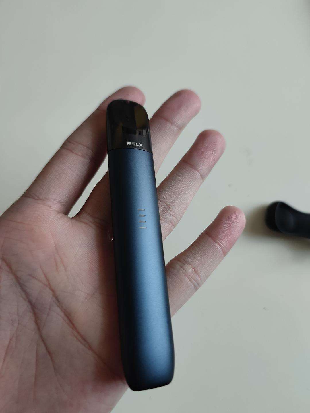 悅刻五代一抽閃紅燈震動(悅刻五代一抽閃紅燈震動能抽出煙)-第1張圖片-番響電子煙