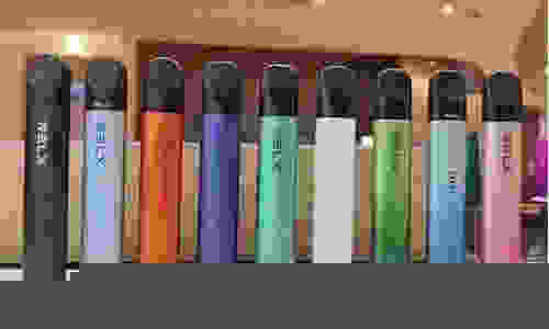 電子煙悅刻和銳刻的區別是什么呢(悅刻電子煙和普通電子煙比怎么樣)