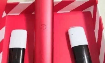 小野V1跟悅刻通用么？