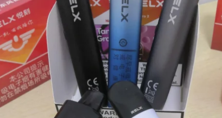 果奇和悅刻電子煙哪個好？送男友選哪個？