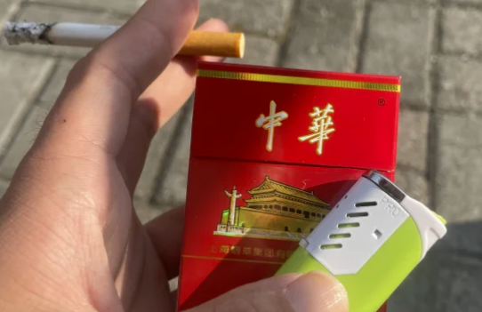 中華煙軟盒還是硬盒的貴？