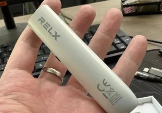 悅刻一次性電子煙吸不出來煙霧怎么辦？