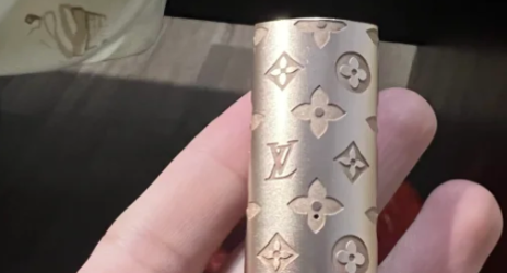 悅刻和真煙哪個傷害高？