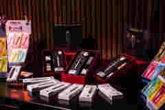 鉑德新bling首月線下銷售近6千萬，臺南菠蘿和薄荷煙草受追捧