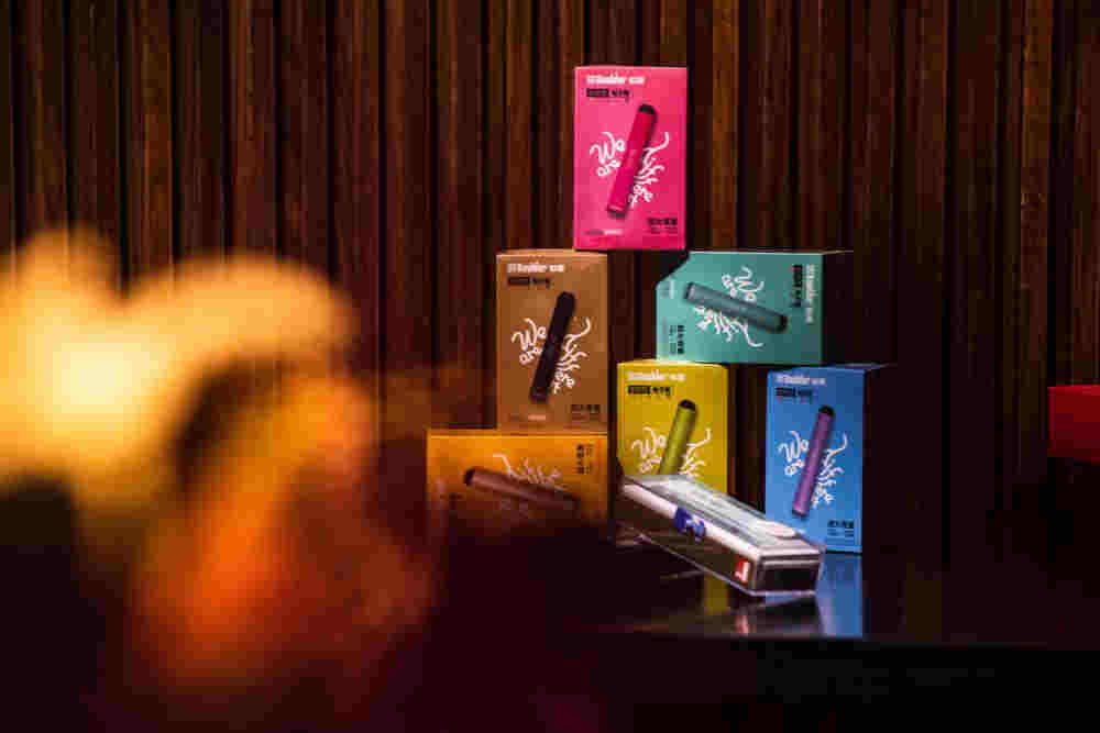 鉑德新bling首月線下銷售近6千萬，臺南菠蘿和薄荷煙草受追捧