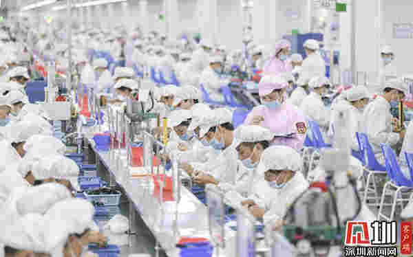 電子煙要“上牌” 專家呼吁區別傳統煙草實施差異化監管