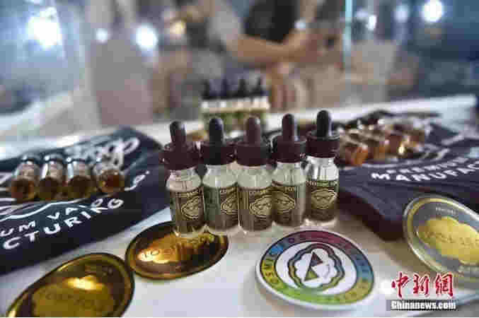 資料圖 ：電子煙煙油。 中新網記者 金碩 攝