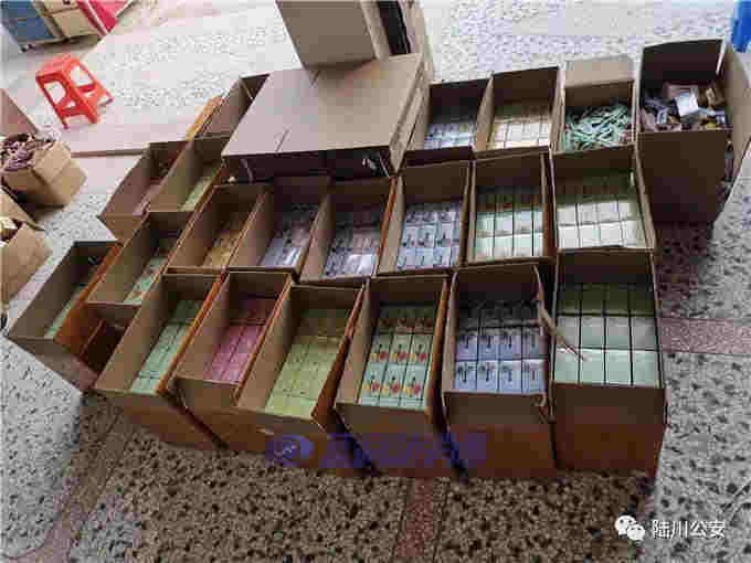 廣西陸川查獲3萬支假電子煙：價值400余萬，抓獲嫌犯2名 