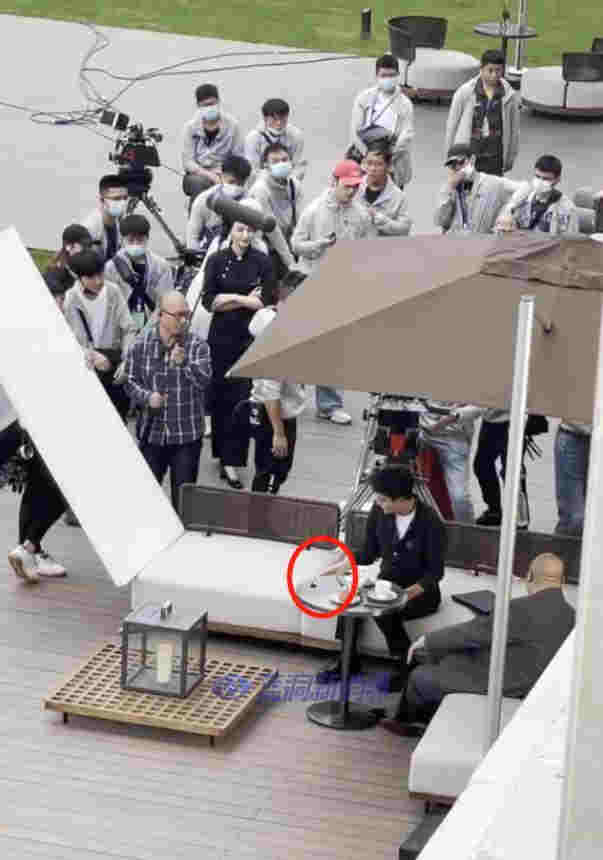 最強盤點！使用電子煙的18位中外明星大匯總（組圖） 