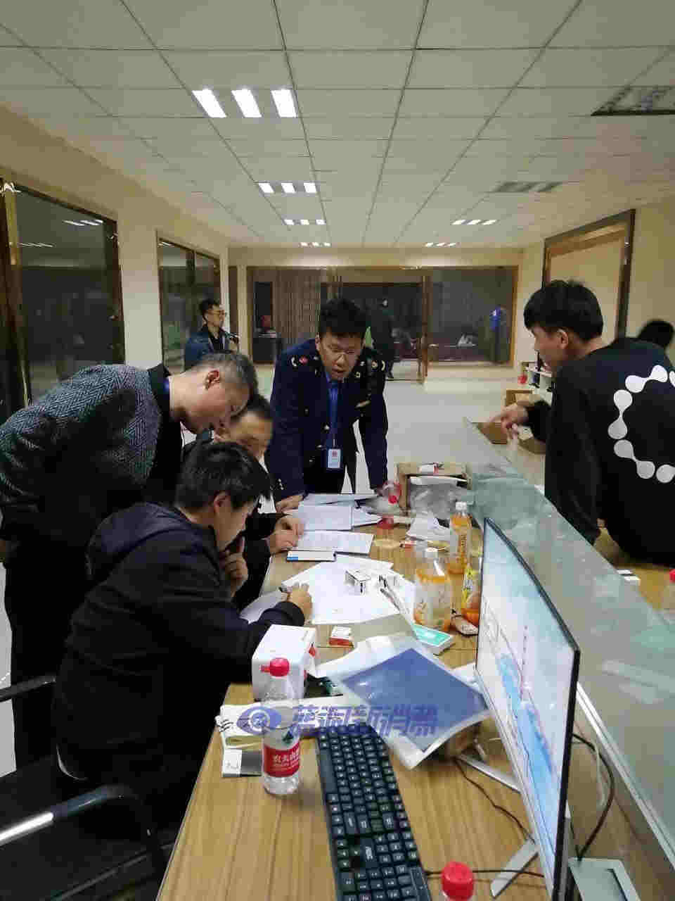 電子煙微商售假悅刻案告破：半個月銷售額60余萬元，4人被抓 