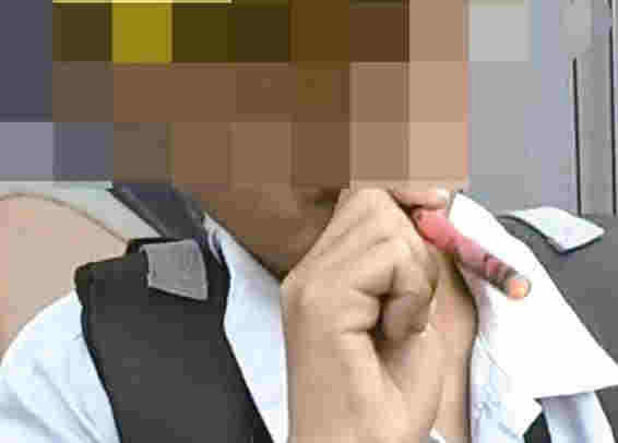 校門口文具店向小學生兜售電子煙？當地：已開展調查 