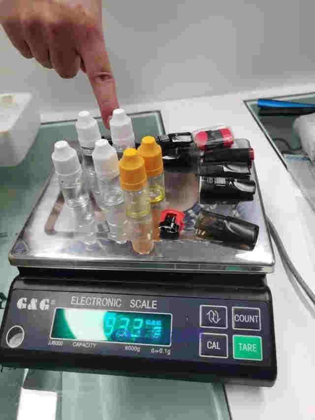 新華社關注：上頭電子煙禍害00后，警方建議嚴控快遞郵寄電子煙 