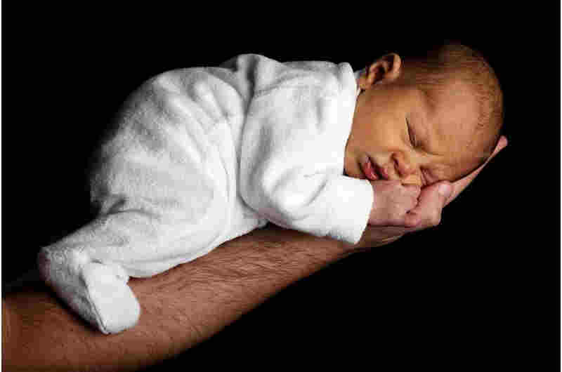 新的數據顯示，懷孕期間吸電子煙對小孩的發育有影響的 