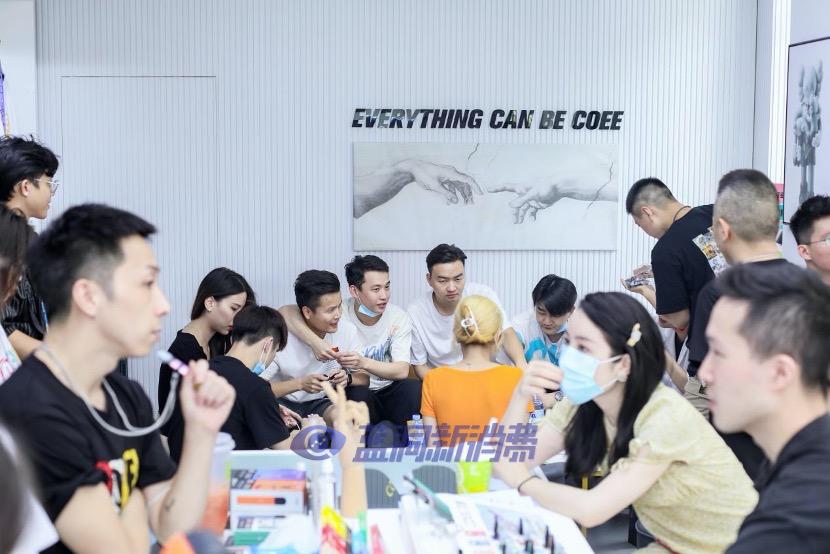 逆勢而上的COEE可逸  究竟做對了什么？ 