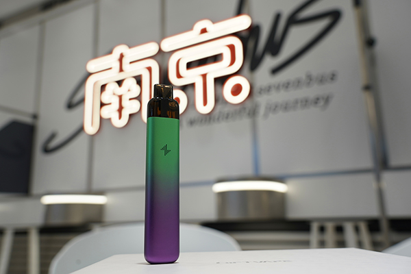 GIFTVAPE禮霧電子煙W評測：禮尚往來，霧涌云蒸