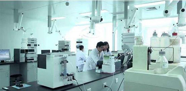 vitavp唯它再獲國家認證，思摩爾研發霧化療法，某市下通知謹慎繼續經營電子煙店投入資金，國家煙草專賣局正研究制定相關配套措施