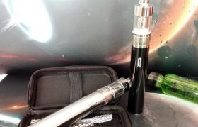 電子煙霧化器浸濕才能用(電子煙霧化器在哪個部位)